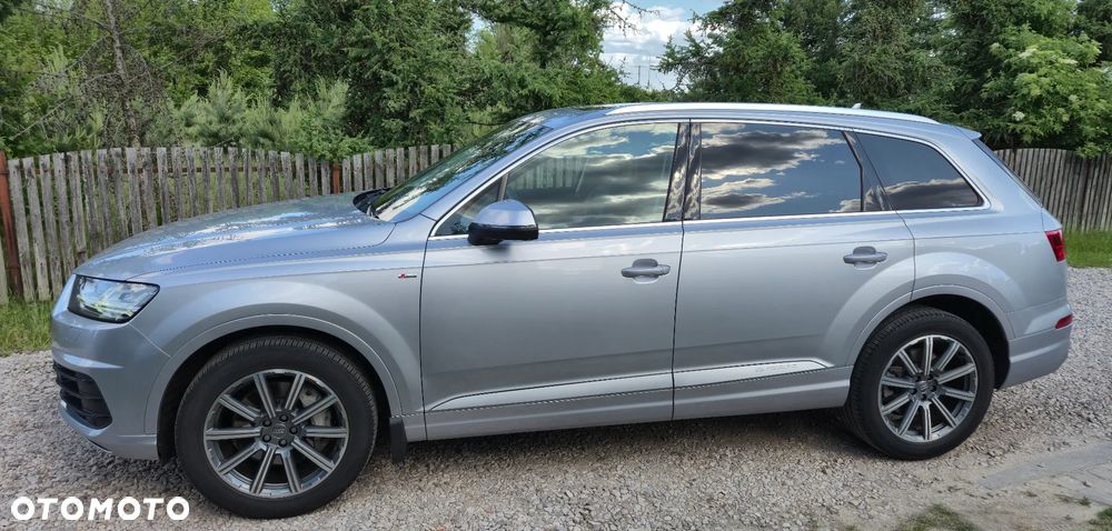 Audi Q7 - 4