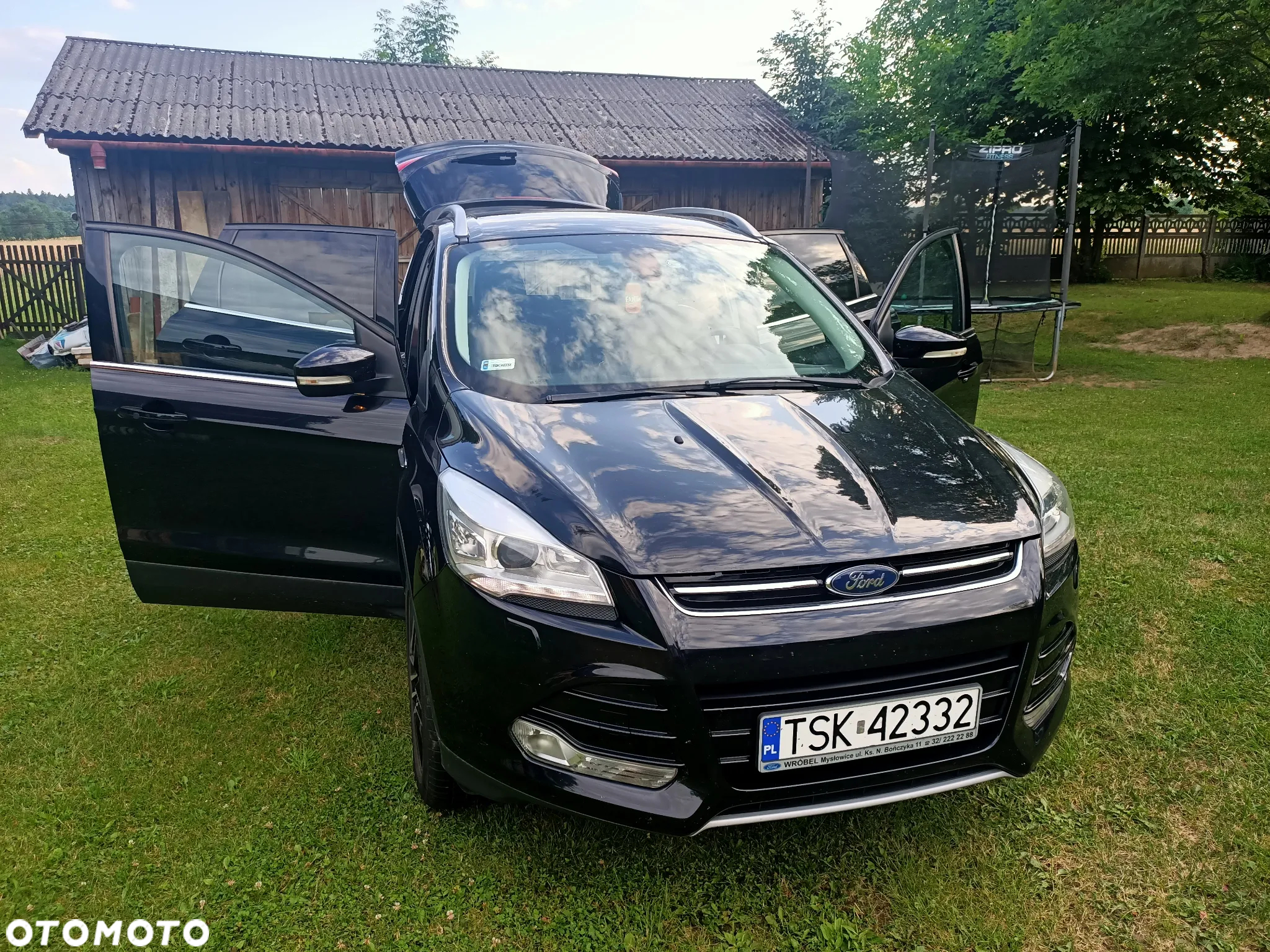 Ford Kuga 1.6 EcoBoost 4WD Titanium - 3