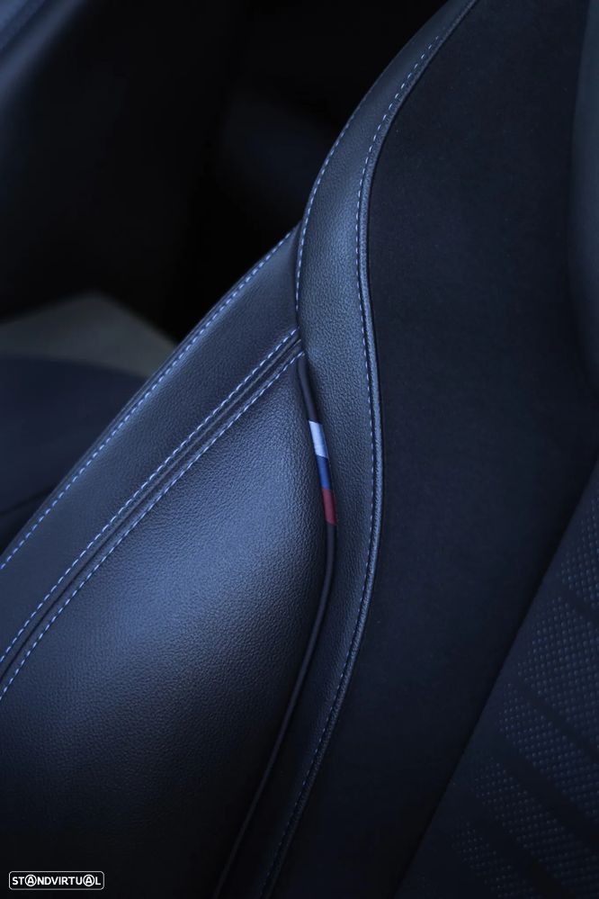 BMW 330 e Aut. M Sport - 21