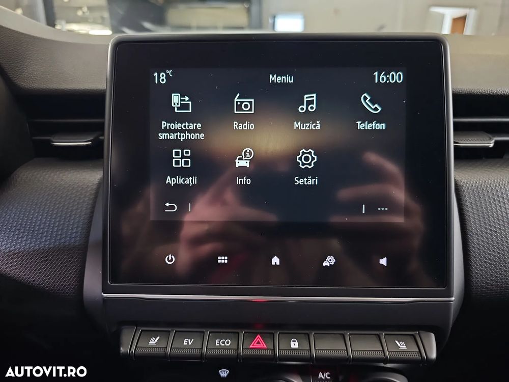 Renault Clio - 20