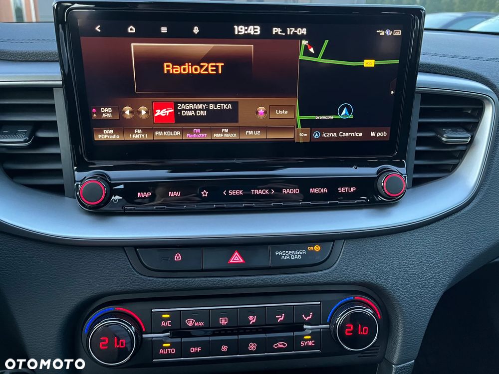 Kia Ceed 1.5 T-GDI M - 12