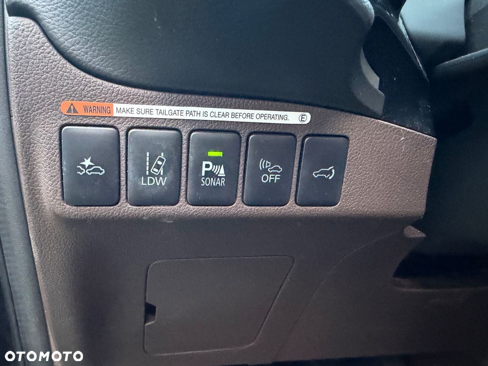 Mitsubishi Outlander Intense + - 14