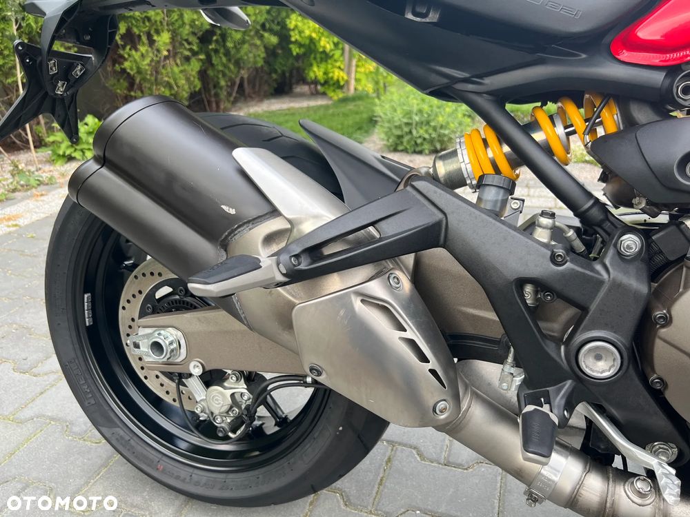 Ducati Monster - 16