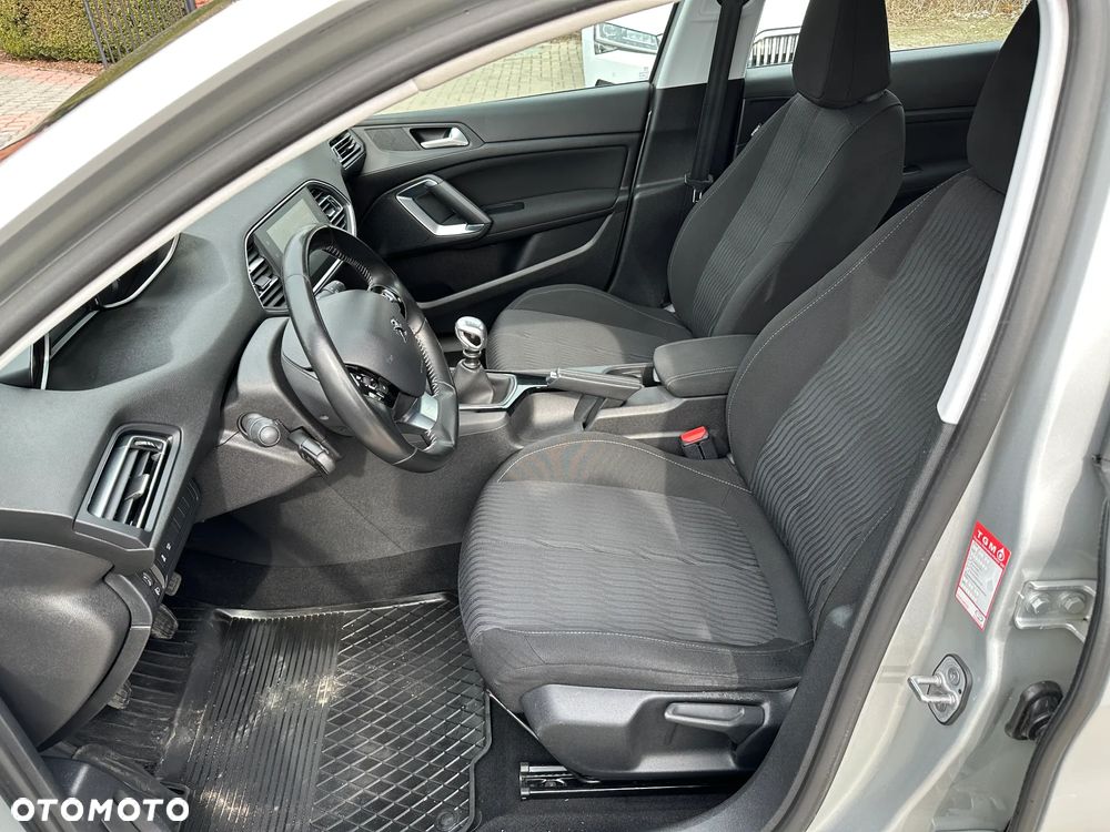 Peugeot 308 - 19