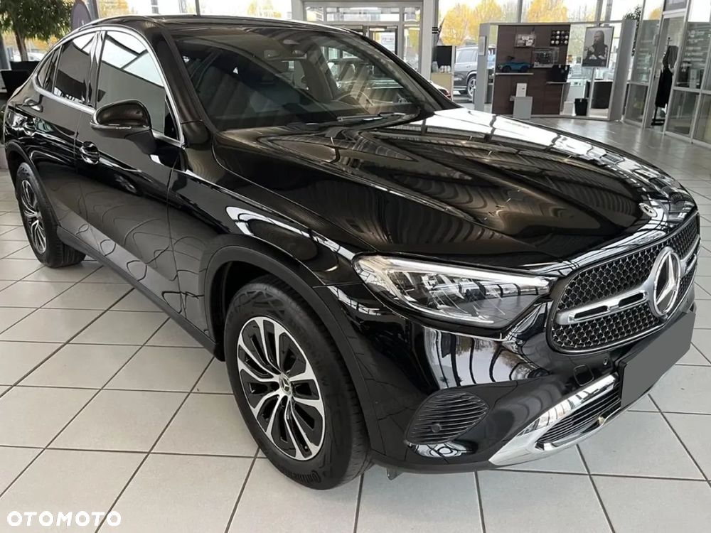 Mercedes-Benz GLC 200 d mHEV 4-Matic Avantgarde - 5