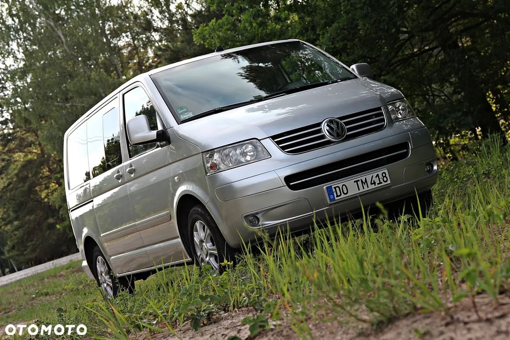 Volkswagen Multivan - 5