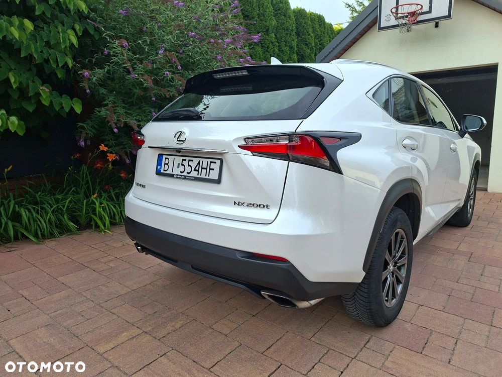 Lexus NX 200t Comfort AWD - 8