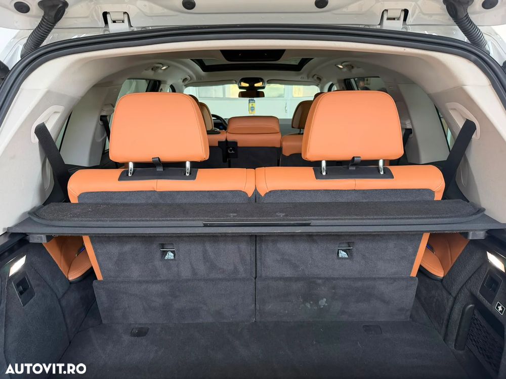 BMW X7 xDrive40i - 9