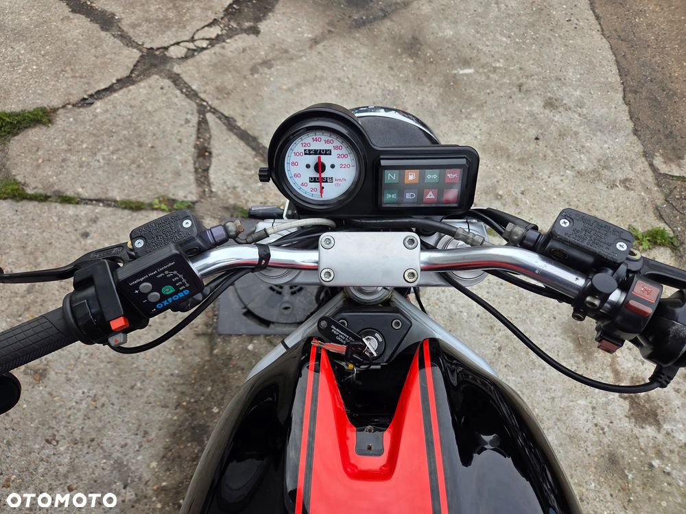 Ducati Monster - 29