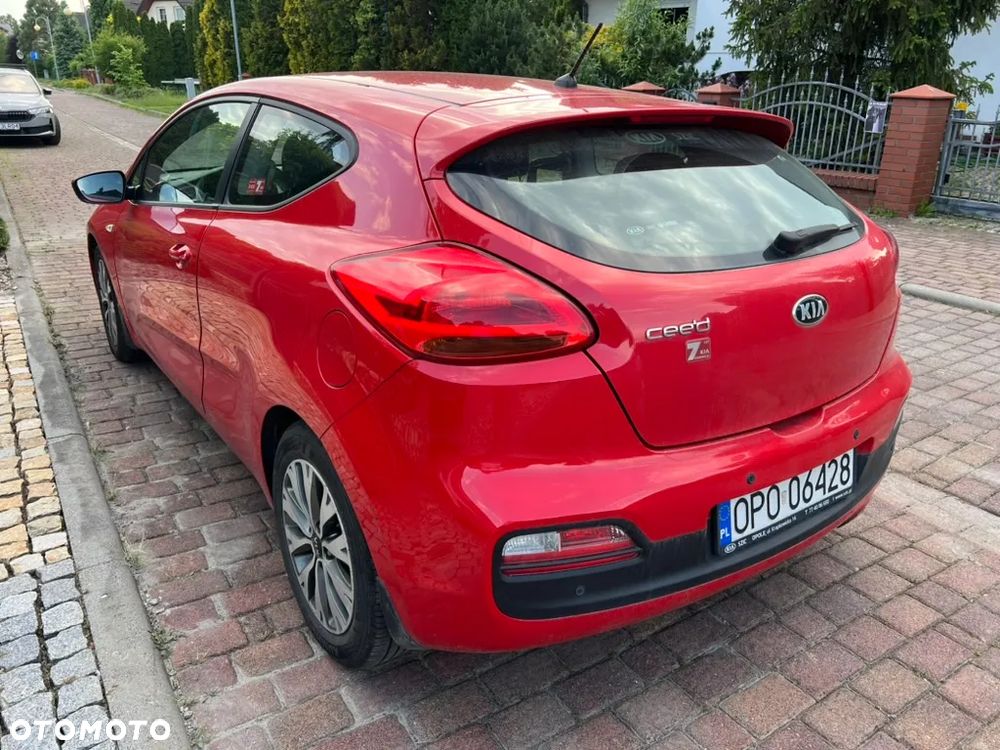 Kia Ceed 1.4 L - 7