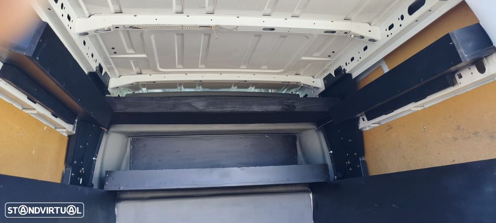 Renault MASTER 2.3 7 LUG - 8