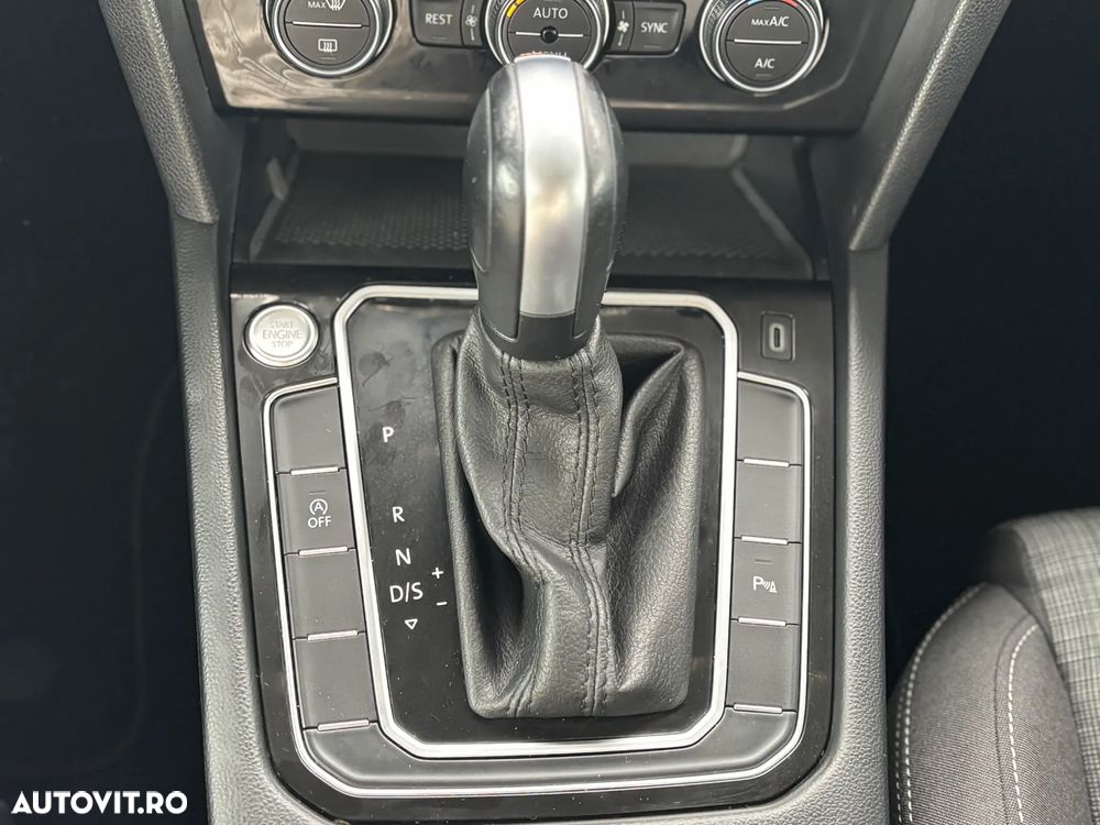 Volkswagen Passat Variant 1.6 TDI SCR DSG Business - 20