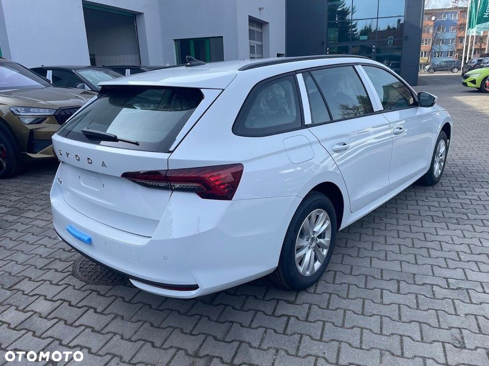 Skoda Octavia 2.0 TDI Drive Essence - 3