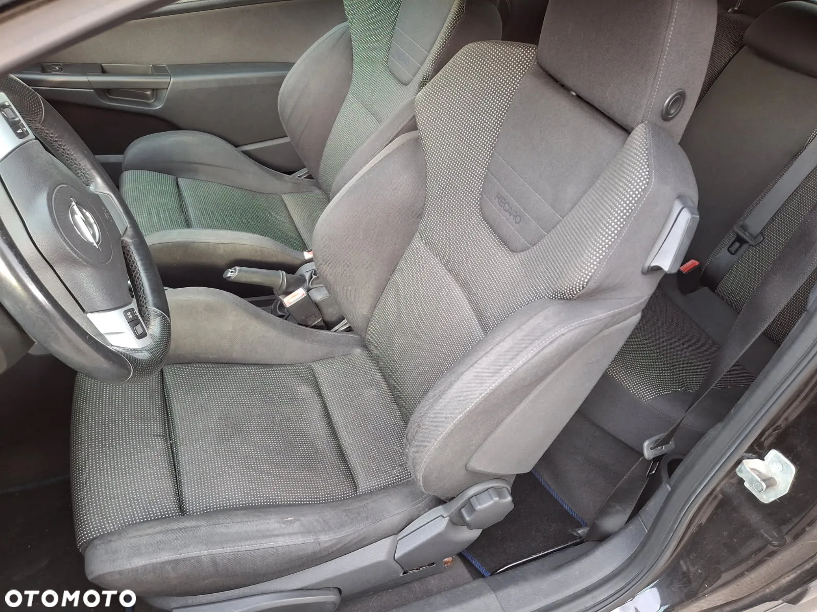 Opel Astra GTC 1.8 - 6