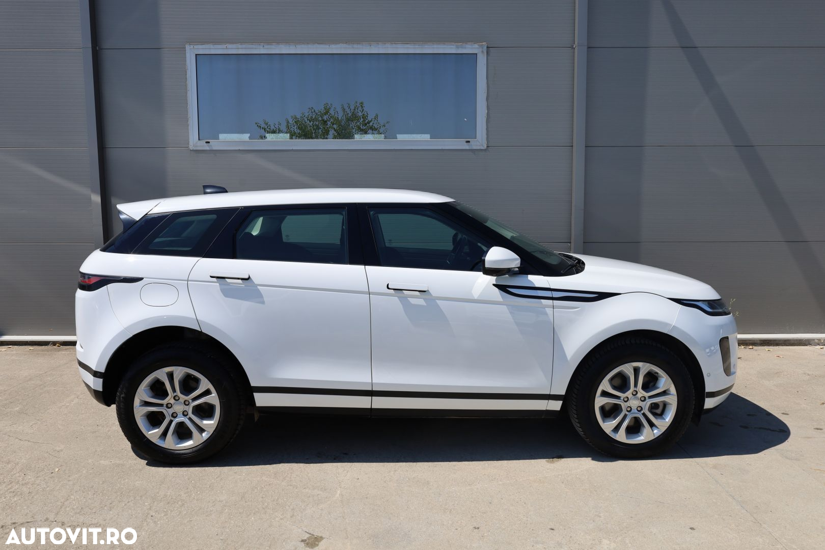 Land Rover Range Rover Evoque - 8