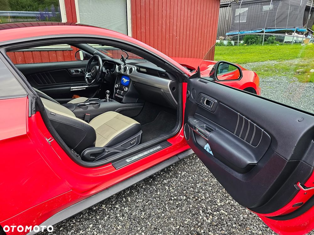 Ford Mustang 2.3 EcoBoost - 9