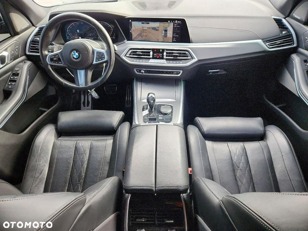 BMW X5 xDrive40i - 8