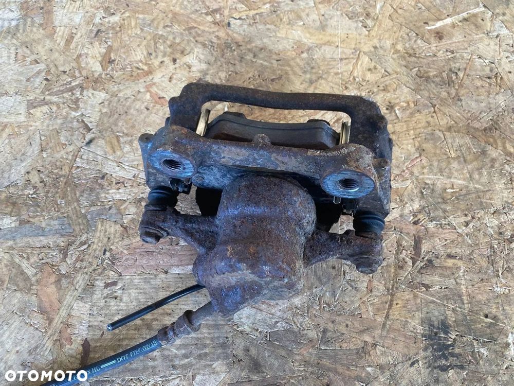 ZACISK HAMULCOWY PRAWY TYŁ MERCEDES SPRINTER W906 A9064231498 - 9