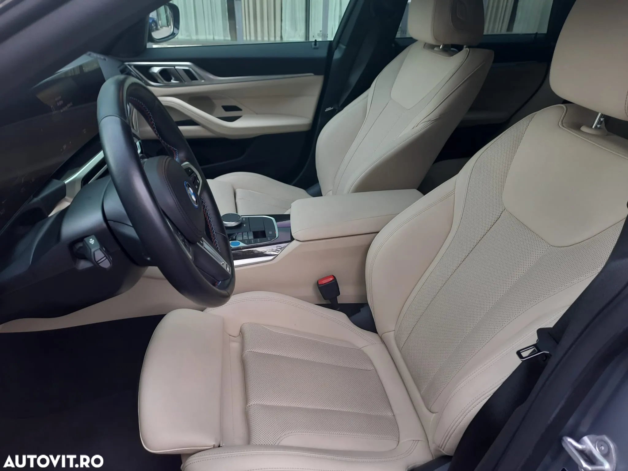 BMW i4 M50 xDrive - 11