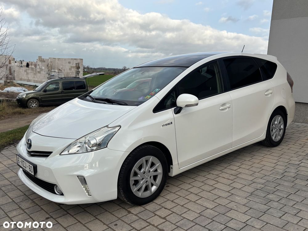 Toyota Prius 1.8 HSD Premium - 12