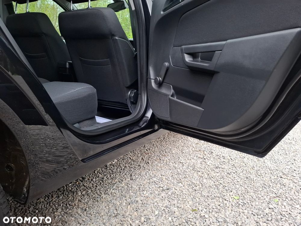 Opel Astra 1.4 NJoy - 18