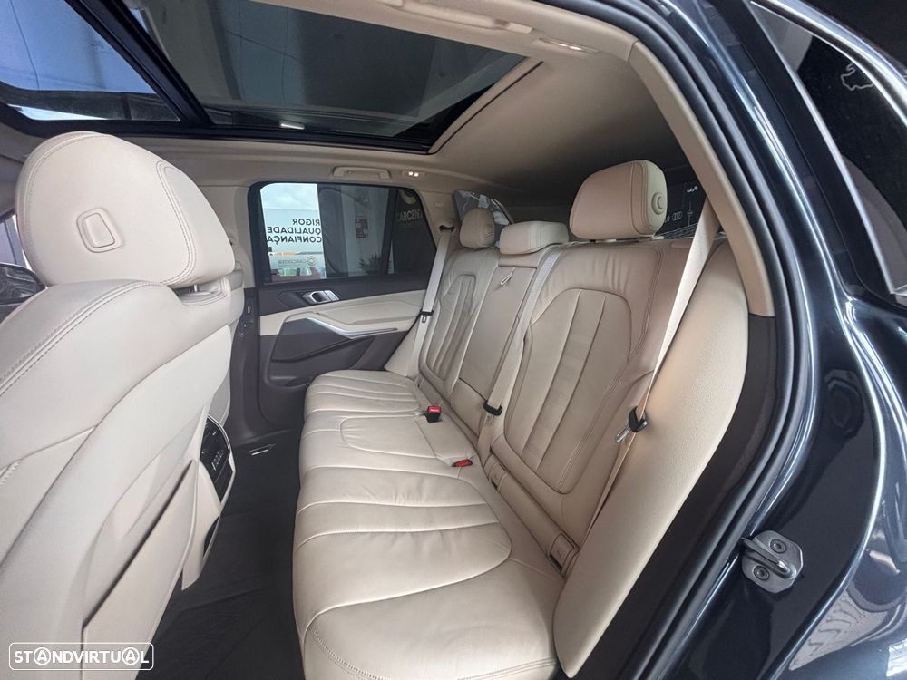 BMW X5 30 d xDrive - 11