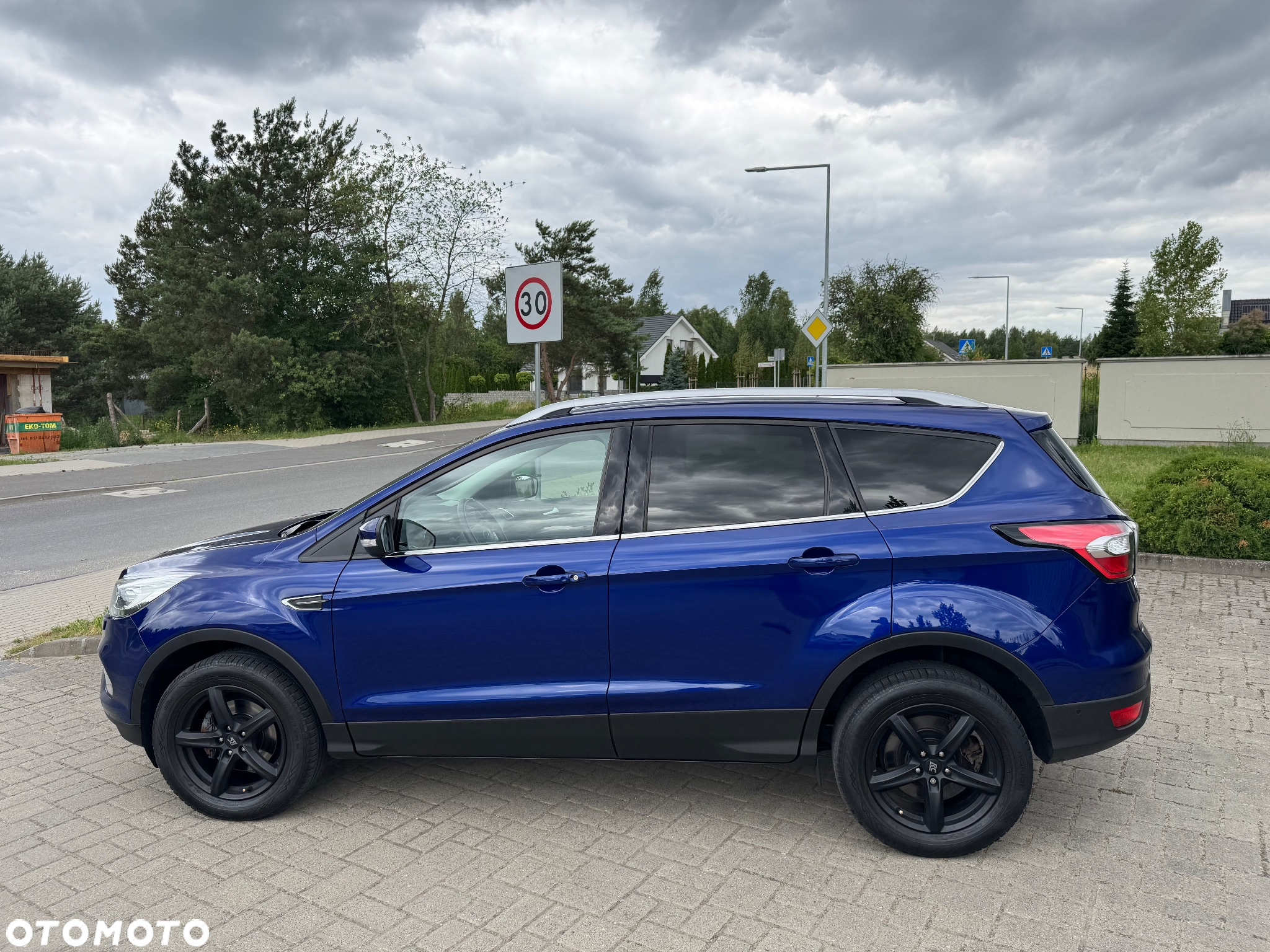 Ford Kuga 1.6 EcoBoost 2x4 Titanium - 13