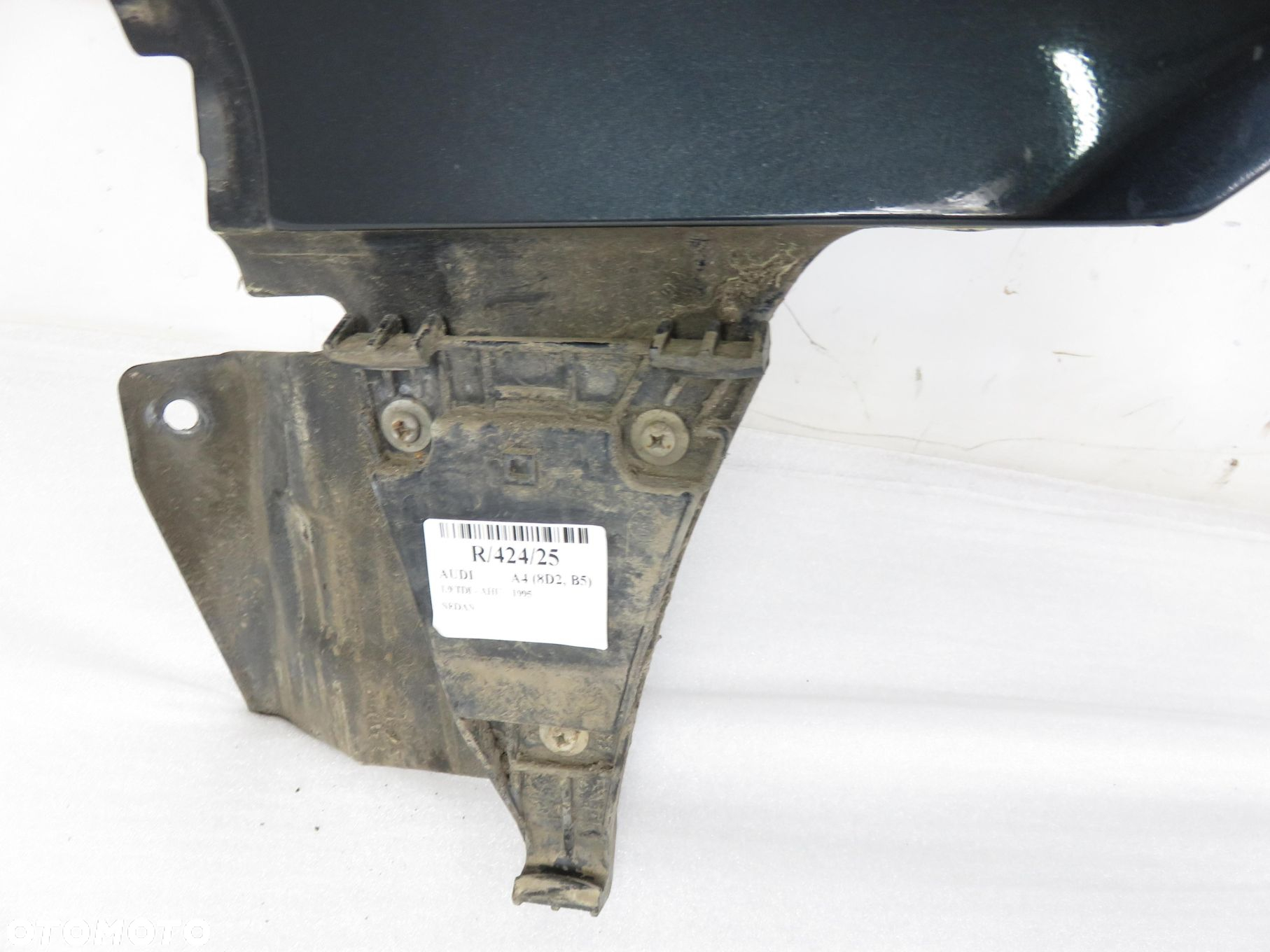 BŁOTNIK LEWY PRZEDNI AUDI A4 B5 - 4