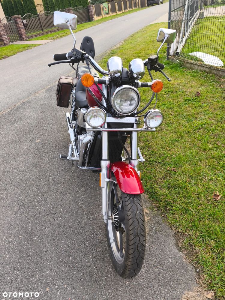 Honda Shadow - 4