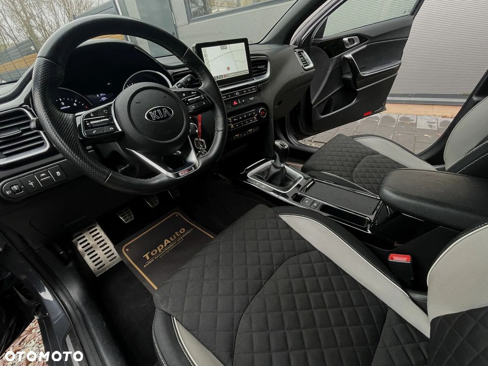 Kia ProCeed 1.6 CRDi GT Line - 18