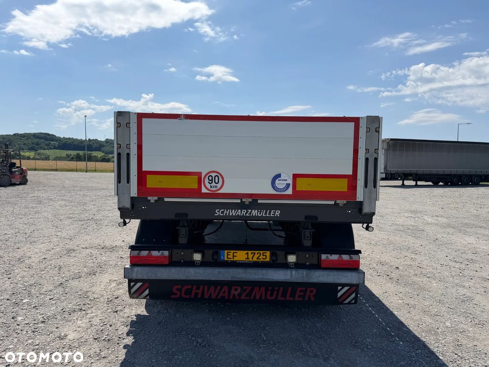 Schwarzmuller AZ18 - 8