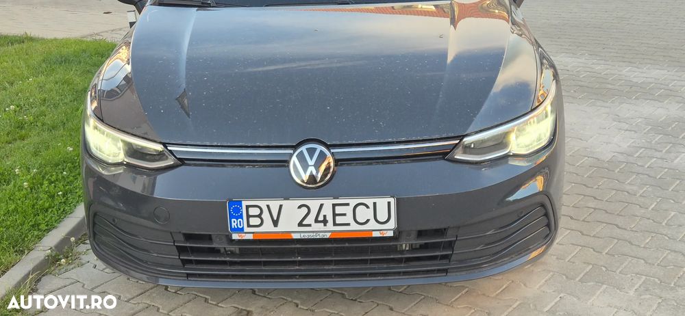 Volkswagen Golf 1.5 eTSI ACT DSG MHEV Life - 2