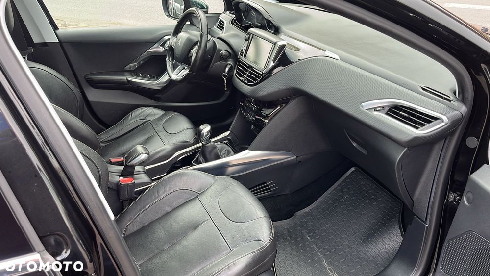 Peugeot 2008 e-HDi FAP 92 STOP & START Allure - 11