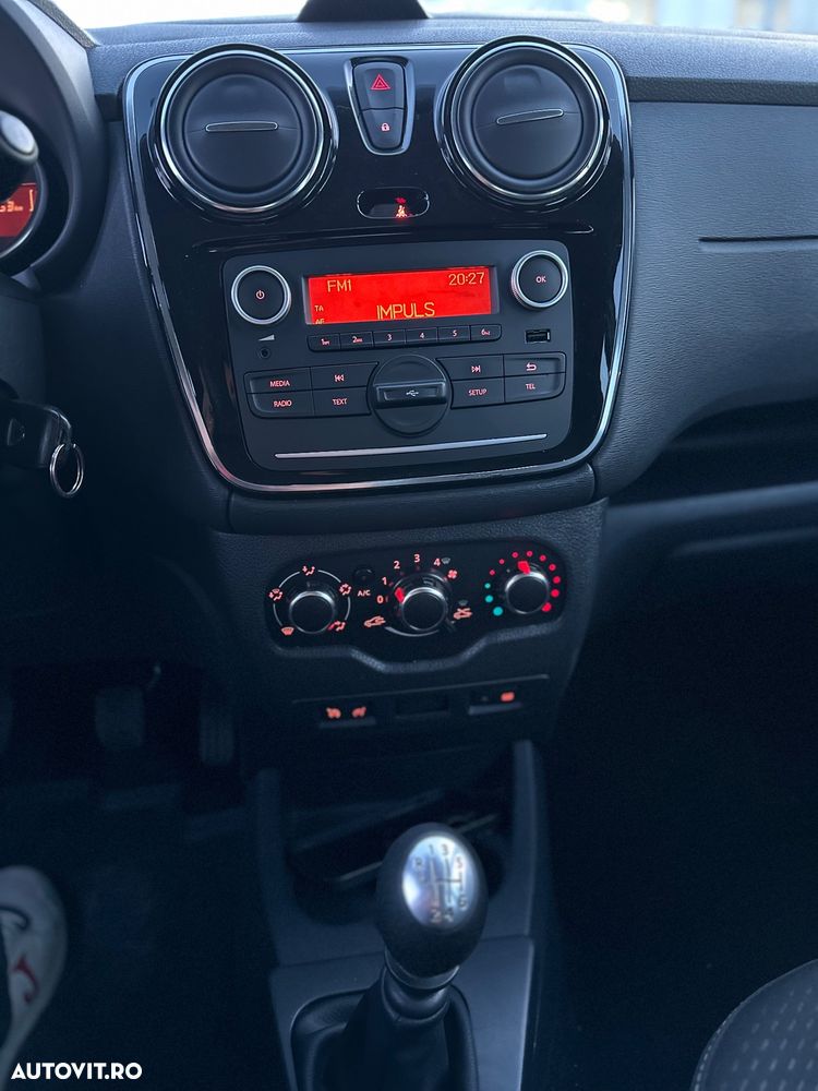 Dacia Lodgy 1.5 Blue dCi Laureate - 11