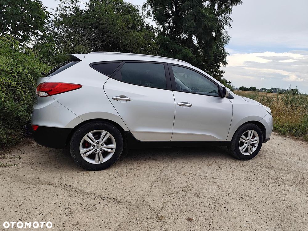 Hyundai ix35 2.0 CRDi 4WD Automatik Premium - 17
