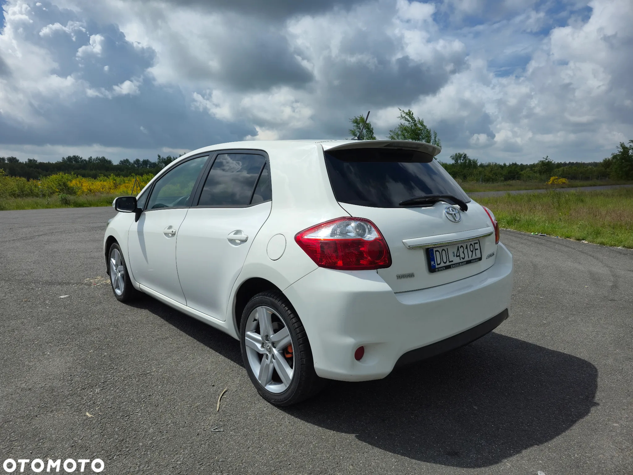 Toyota Auris 1.6 Sol - 6