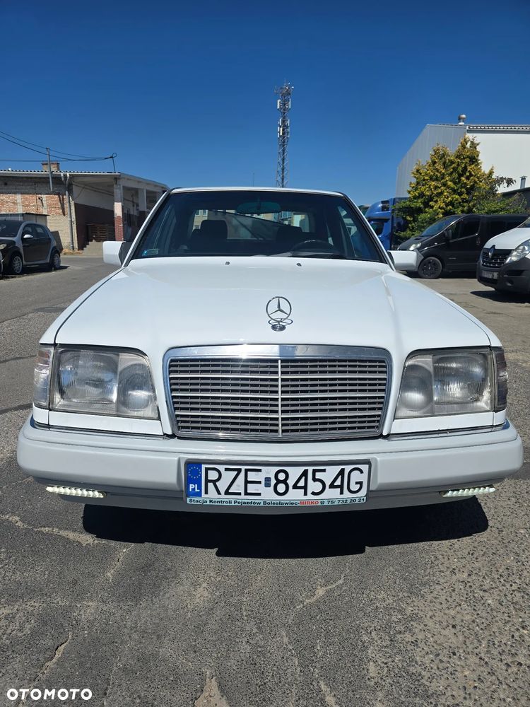 Mercedes-Benz W124 (1984-1993) - 3