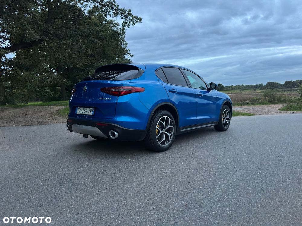 Alfa Romeo Stelvio - 20