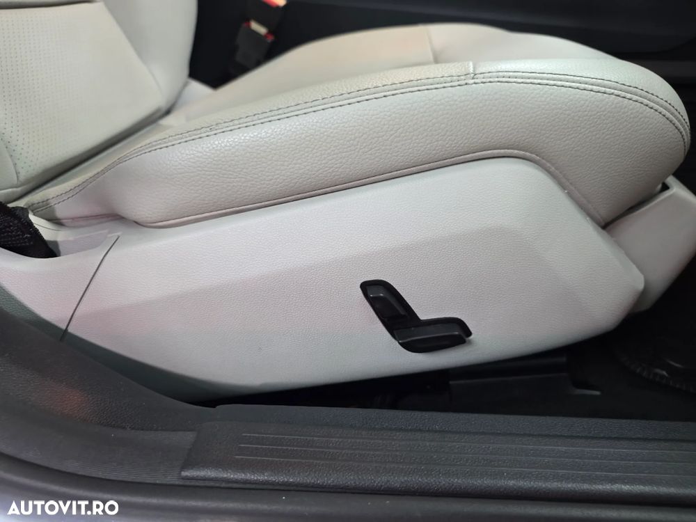 Mercedes-Benz E 220 BlueTEC 9G-TRONIC Avantgarde - 24