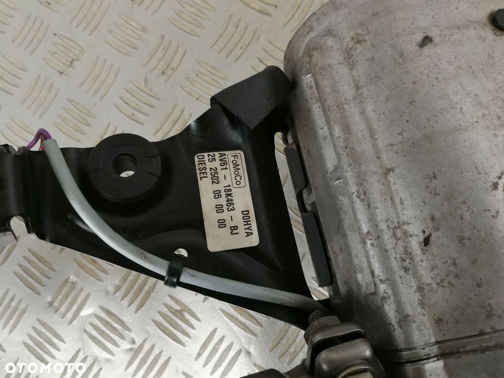 AV61-18K646-BH webasto ogrzewanie postojowe FORD C-MAX MK2 2010- 2,0 TDCI - 5