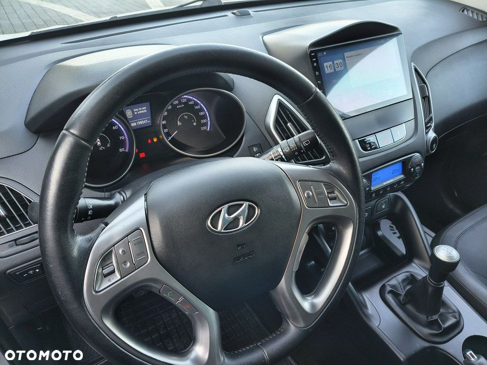 Hyundai ix35 - 34
