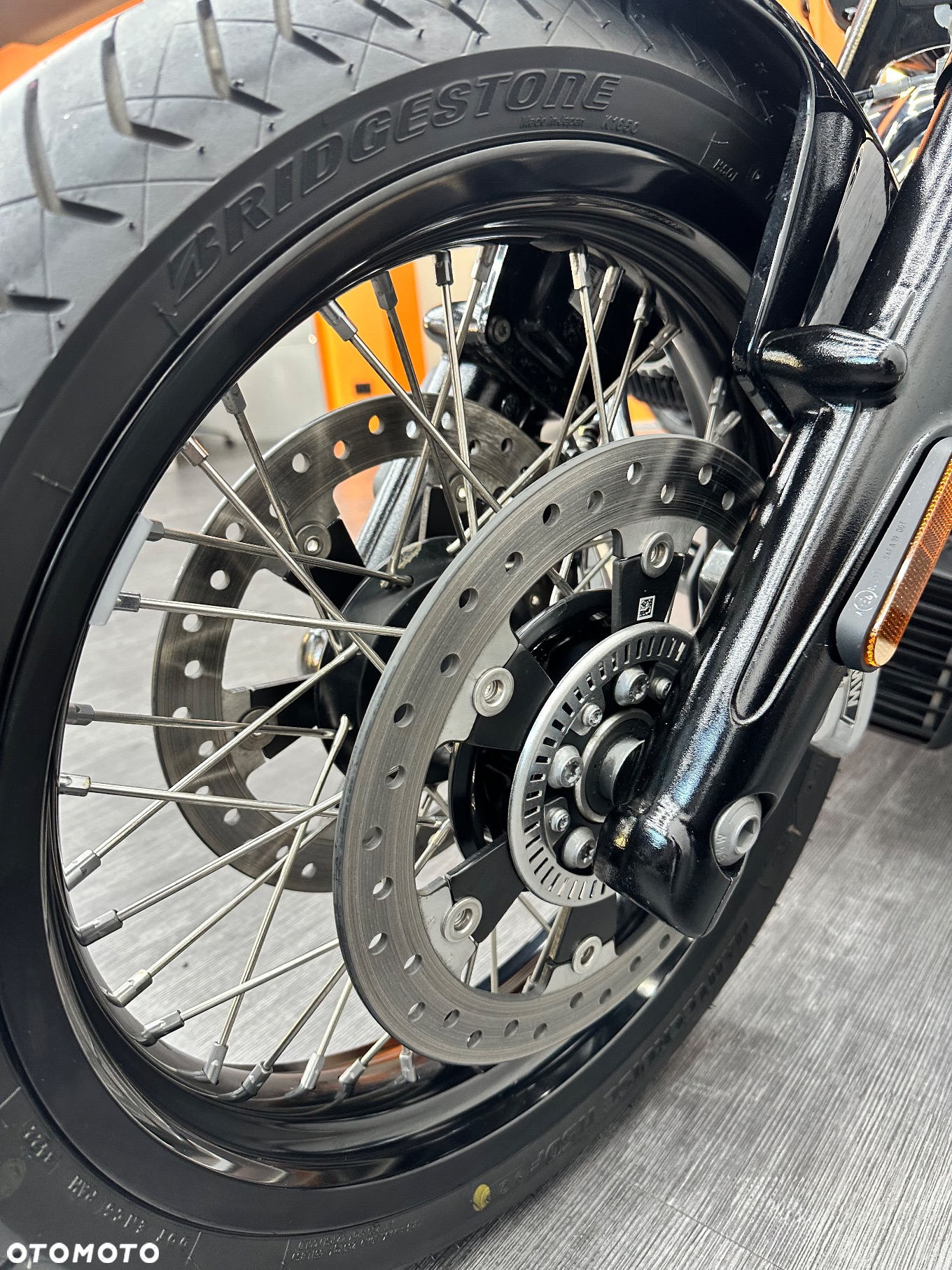 BMW R - 18
