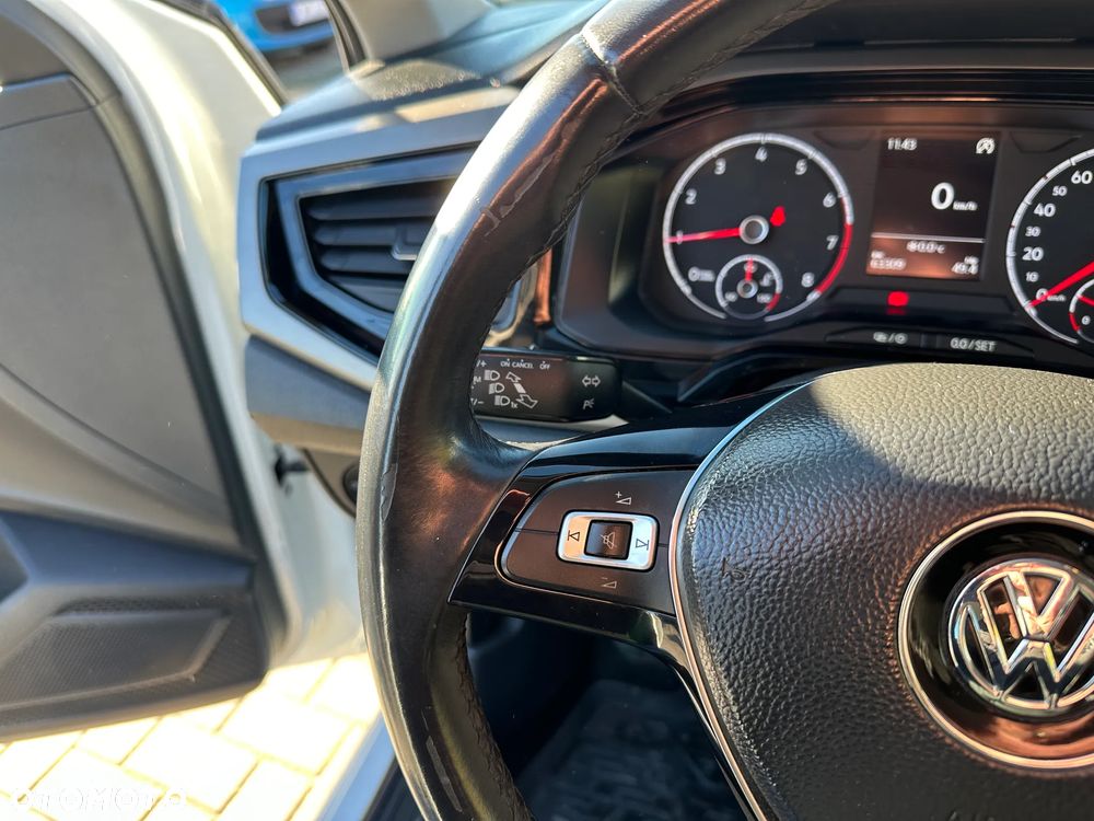 Volkswagen Polo - 10