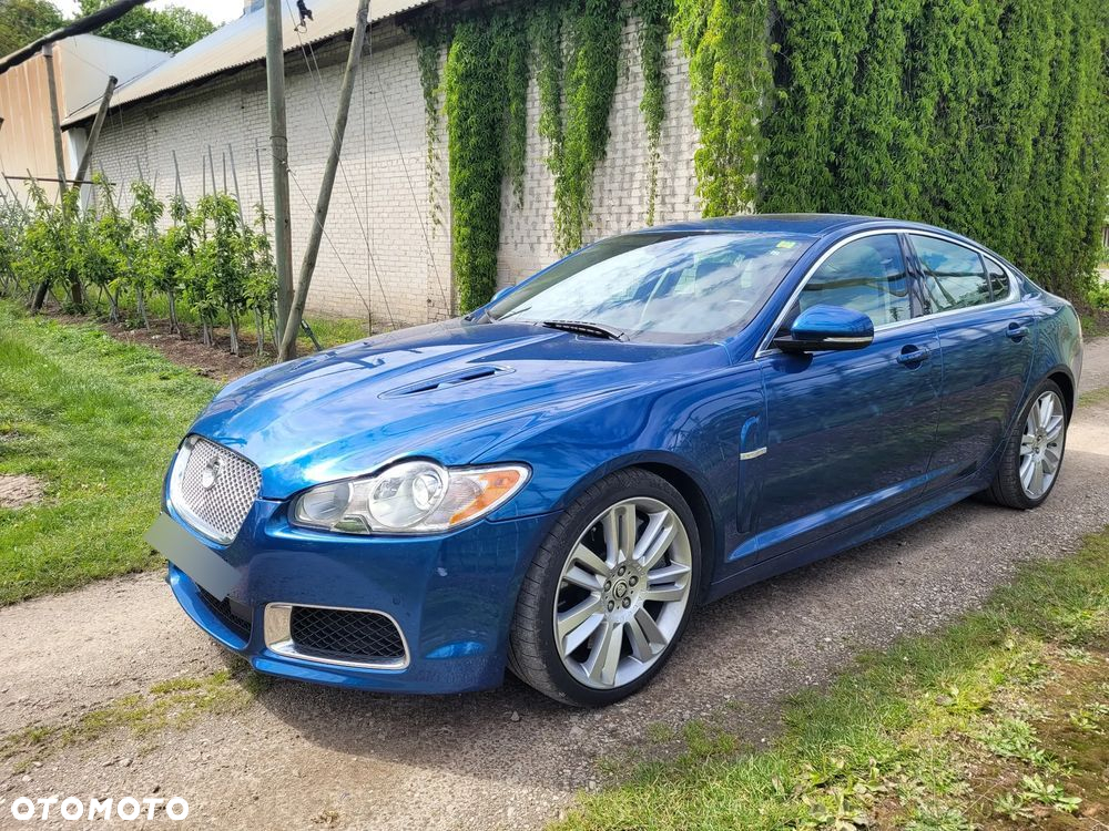 Jaguar XF XFR - 8