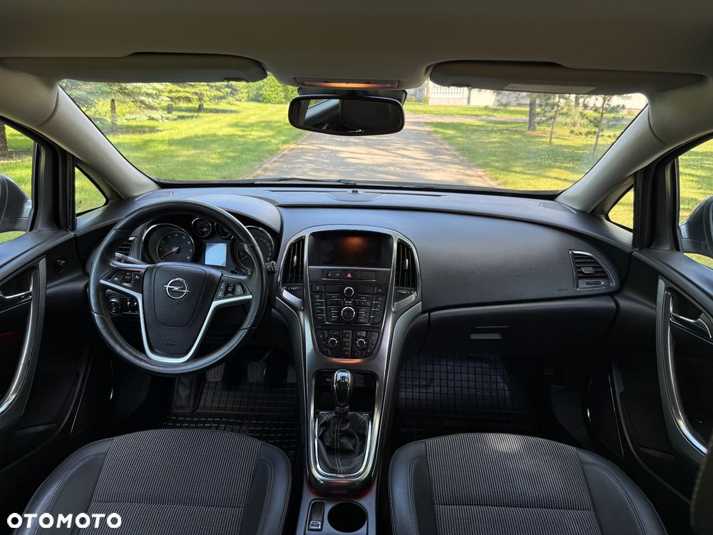 Opel Astra 1.4 Turbo Sport - 9