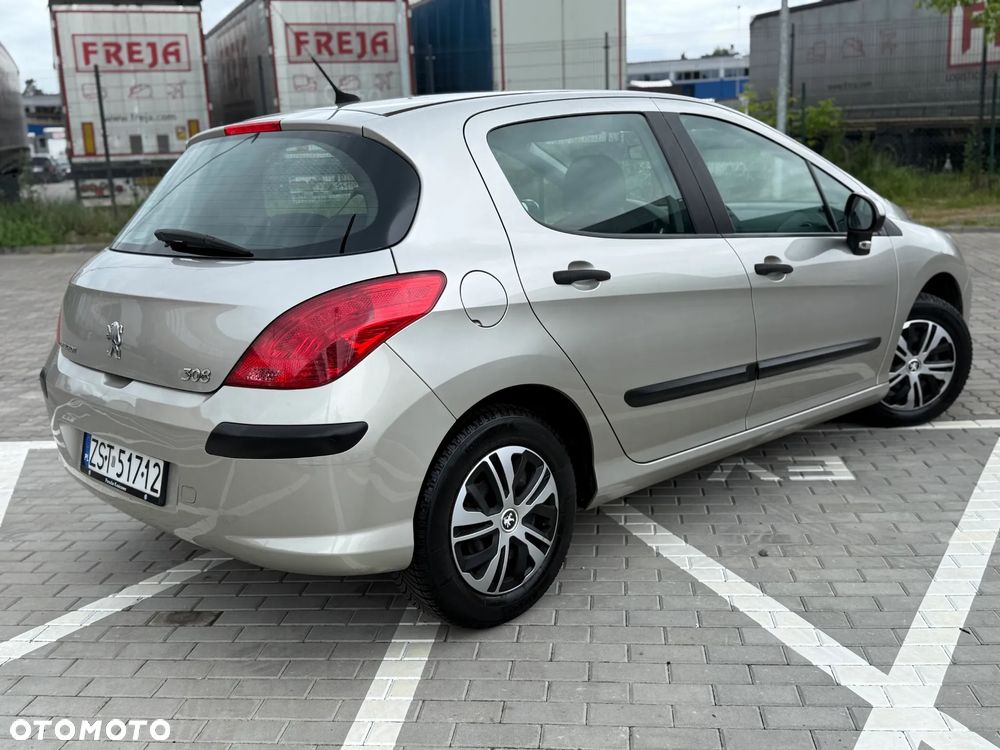 Peugeot 308 - 7