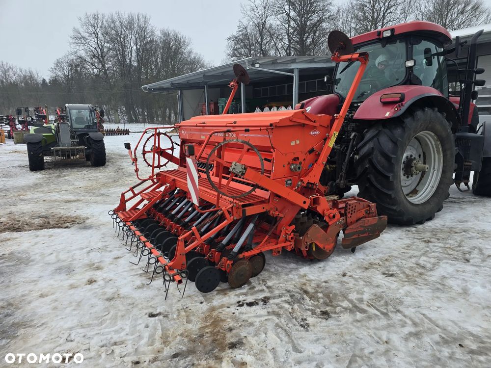Kuhn Integra 3000 - 4