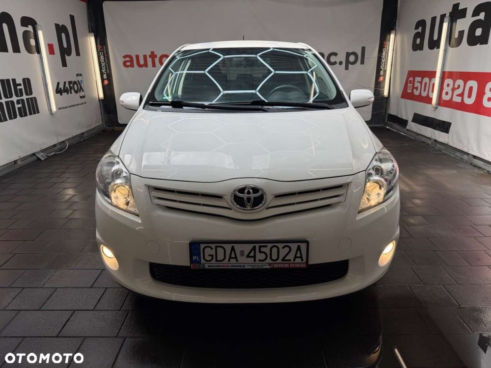 Toyota Auris - 3