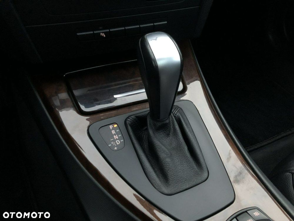 BMW Seria 3 - 30