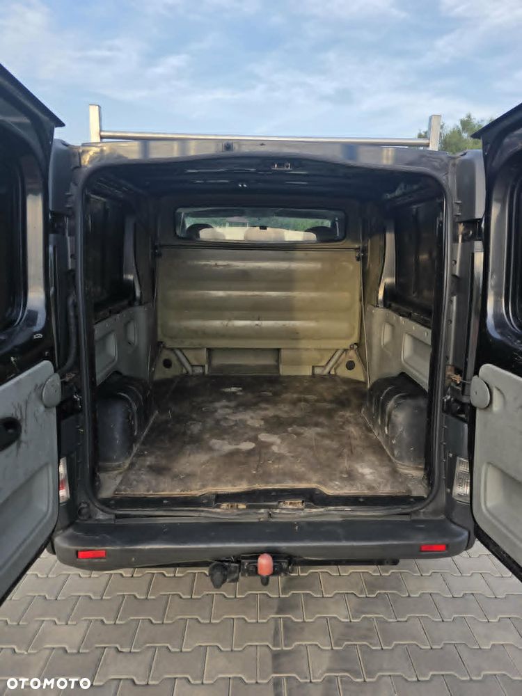 Renault Trafic - 18